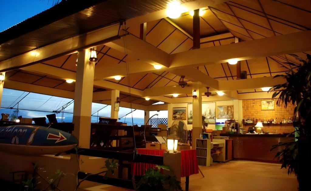 猎鹰海滩酒店 纳仲天 外观 照片